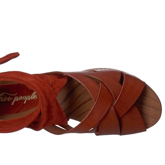 NIB Free People Emmy Clog - Picture 7 of 7